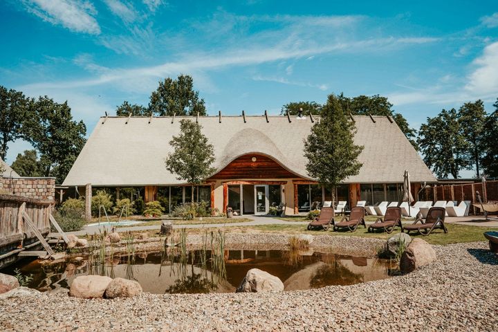 Sauna pond with logo 10 years